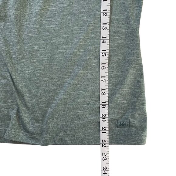 REI Double V-Neck Pleated Short Sleeve Dri Fit Tee Green Gorpcore Activewear XS - Picture 8 of 8